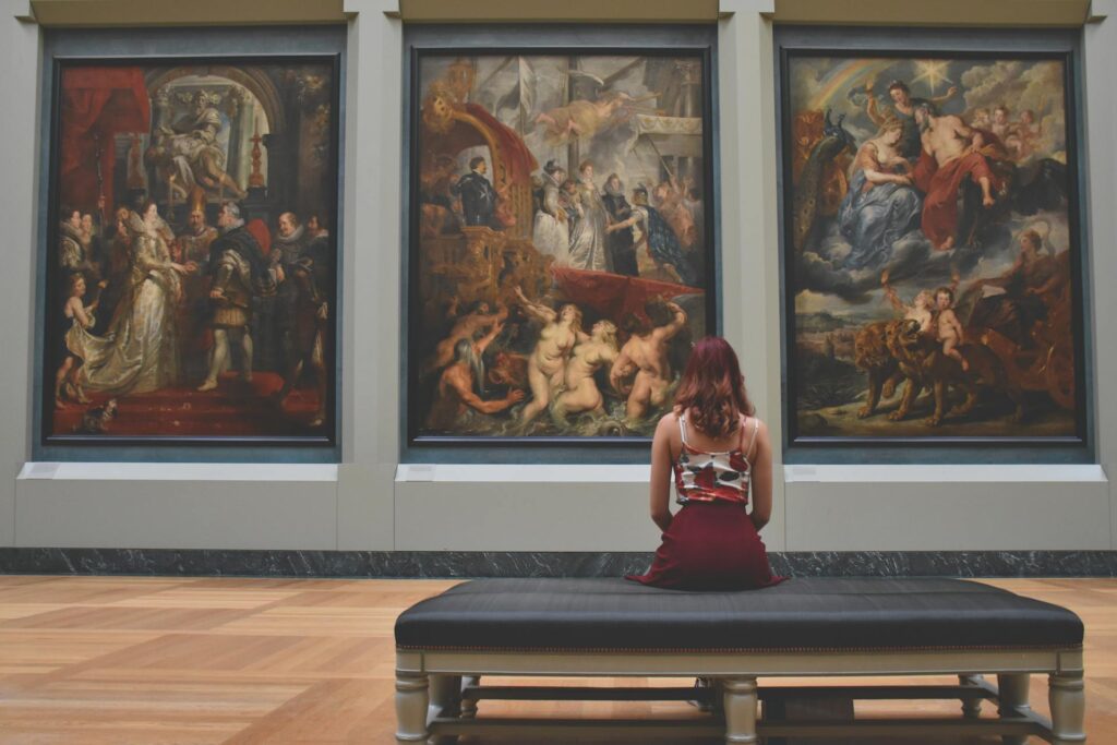 Visit a museum in Scottsdale